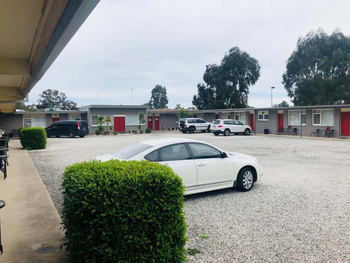 Horsham Motel מראה חיצוני תמונה