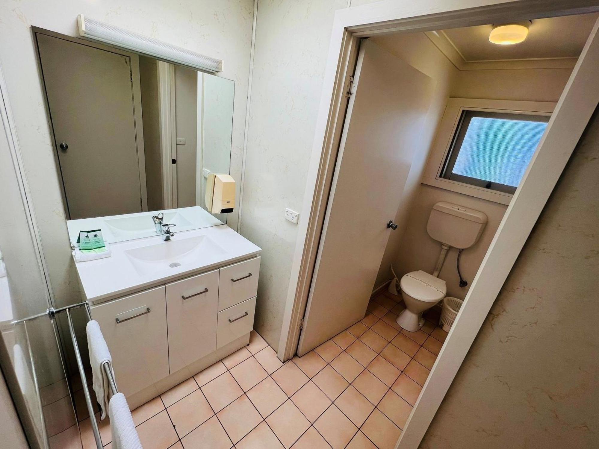 Horsham Motel מראה חיצוני תמונה