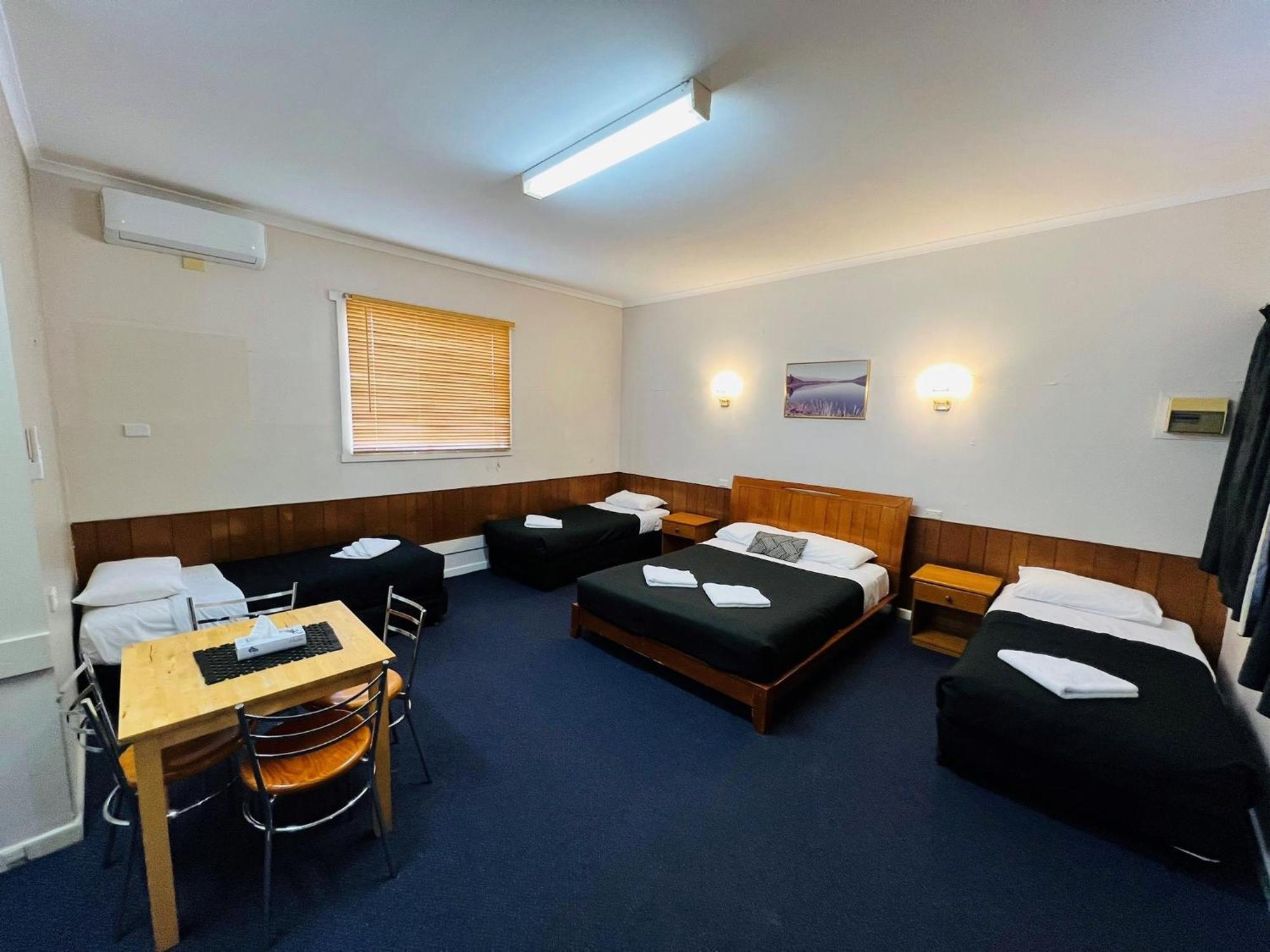Horsham Motel מראה חיצוני תמונה